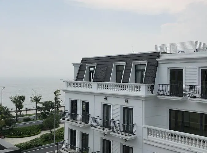 Sea View *