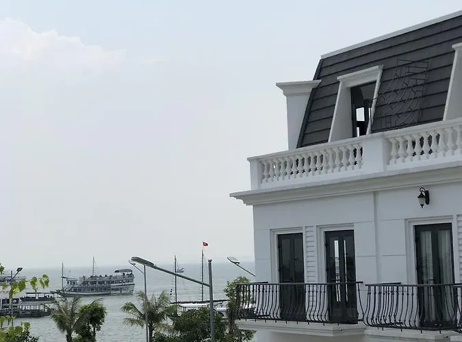 Aparthotel Sea View *