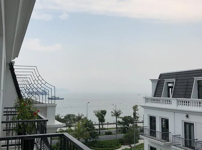 Aparthotel Sea View *