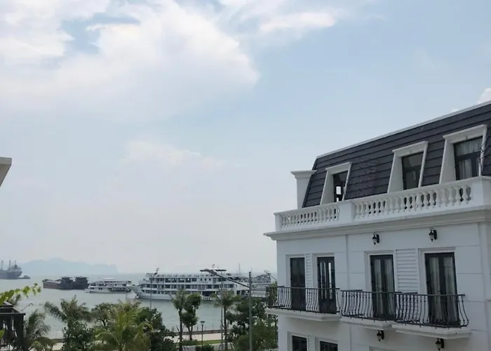 Sea View Aparthotel